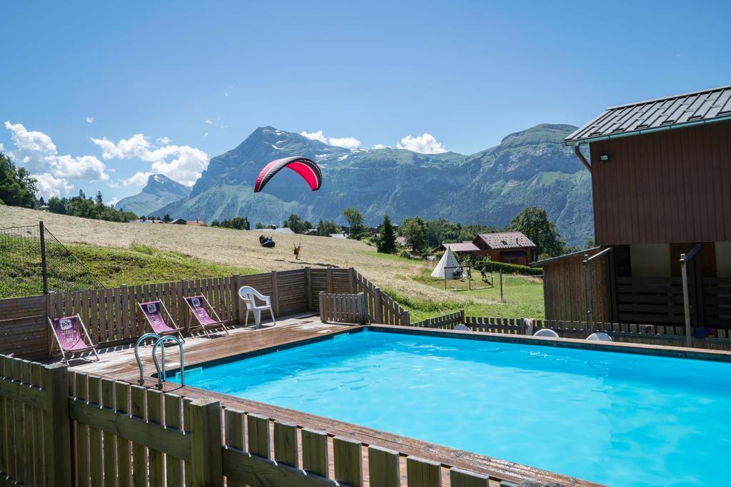 Village De Vacances Les Flocons Verts Les Carroz d'Araches Esterno foto
